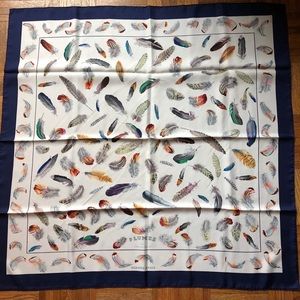 Hermès plumes silk scarf - new, never worn